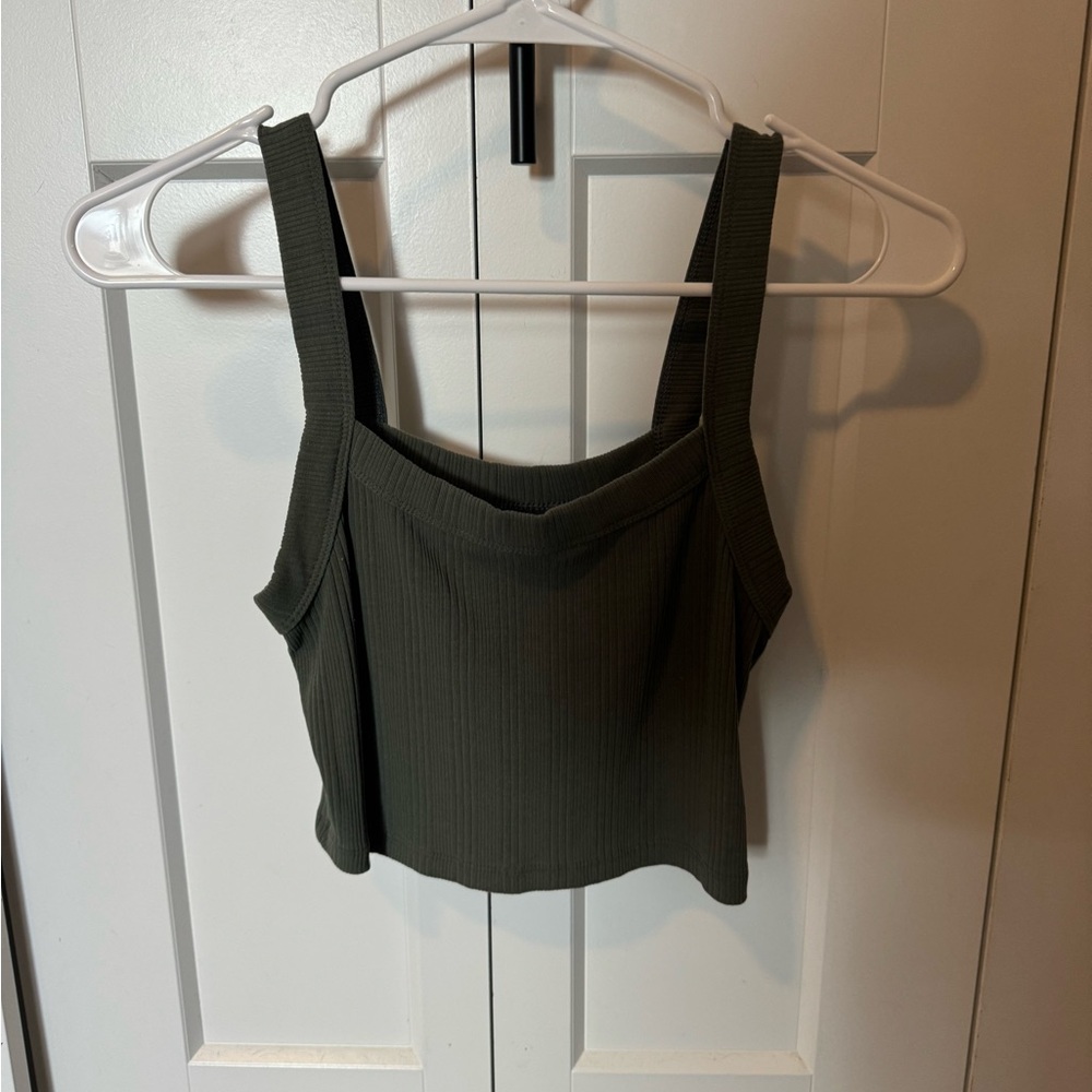 Cropped tank top